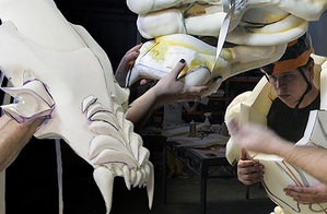 How to Fabricate a Monster Suit Part 4 - Completing Mechanisms & Assembling Components
