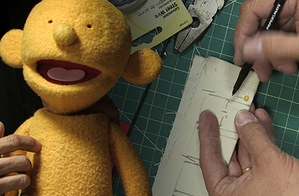 How to Build a Hand & Rod Puppet Part 2 - Fabrication