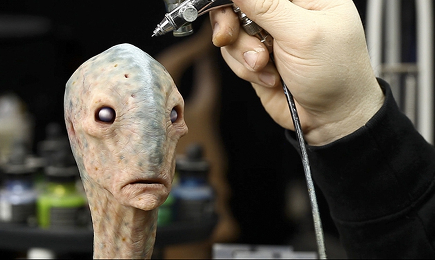 Creature Maquette Painting - How to Airbrush Fine Details