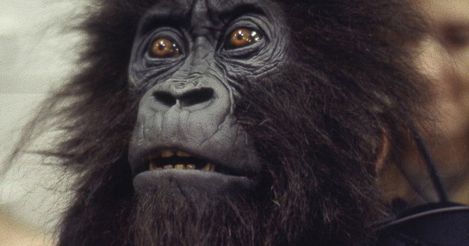 INSTINCT Behind-the-Scenes Gorilla Suit Test with Verne Troyer (aka Mini-Me)