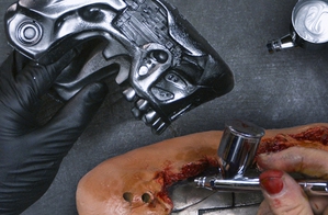 Water-Based Painting for Props & FX Part 1: Metallic Effects and Flesh & Blood Tones