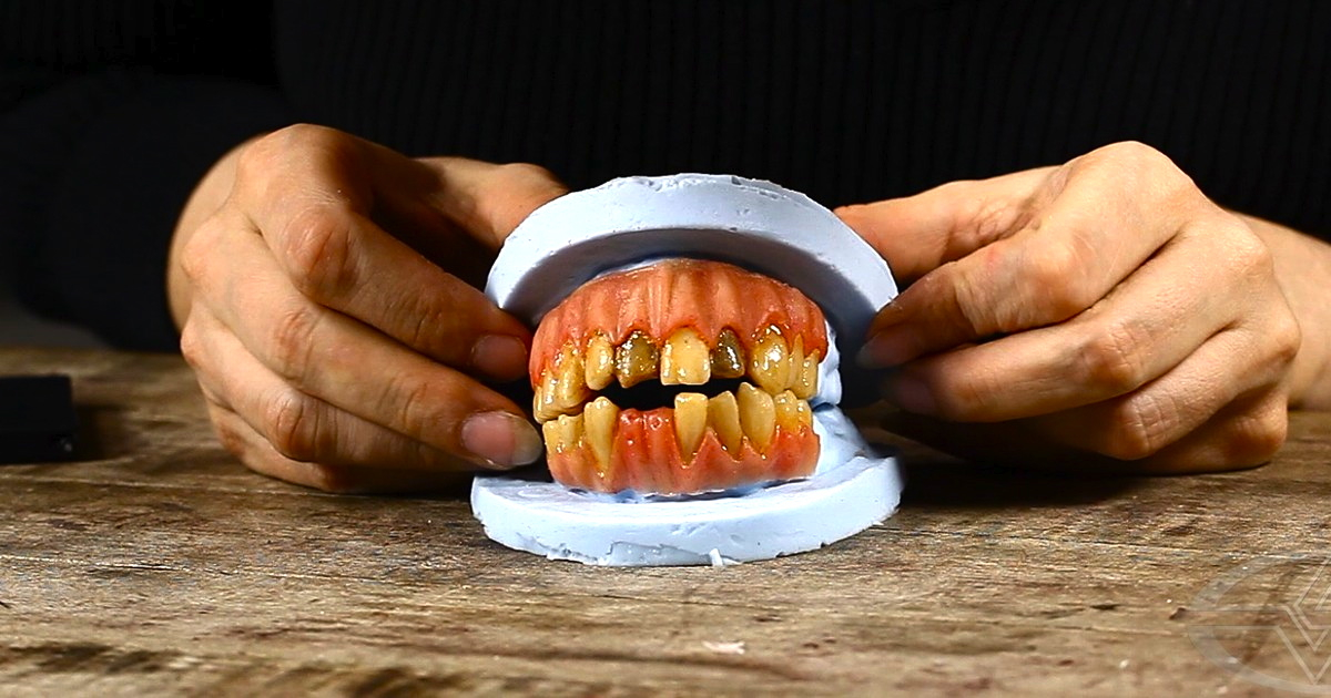 Make Teeth Mold for Halloween Teeth : 4 Steps (with Pictures) -  Instructables
